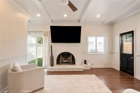 Living - 541 Davis, Glendale, CA 91201 photo 1 of 3