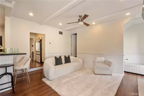 Living - 541 Davis, Glendale, CA 91201 photo 3 of 3