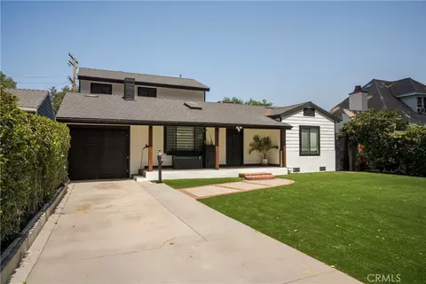Exterior - 541 Davis, Glendale, CA 91201 photo 2 of 11