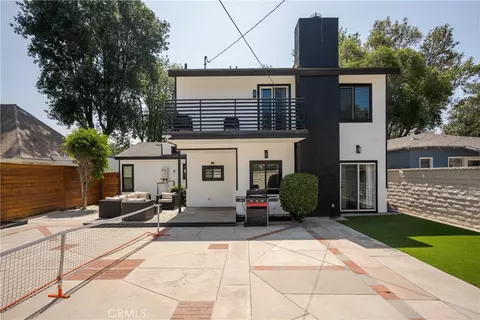 Exterior - 541 Davis, Glendale, CA 91201 photo 5 of 11