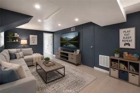 904 Edgecomb, Covina, CA 91724