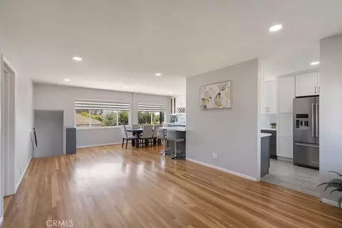 Living - 904 Edgecomb, Covina, CA 91724 photo 2 of 4