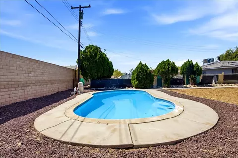 Exterior - 7617 Drummond Ave, Highland, CA 92346 photo 10 of 13