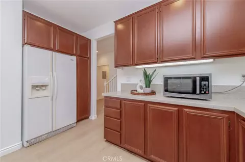 Kitchen - 24 Daffodil, Irvine, CA 92618 photo 4 of 4