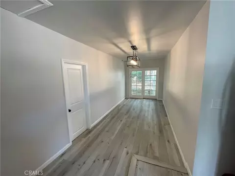 Entry Way - 463 Macdonald St, Pasadena, CA 91103 photo 4 of 4