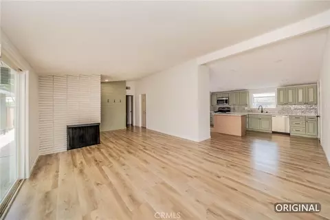 Living - 5680 Ensenada Way, Riverside, CA 92504 photo 2 of 5