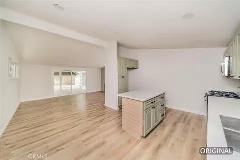 Living - 5680 Ensenada Way, Riverside, CA 92504 photo 5 of 5