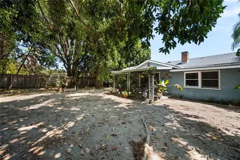 Exterior - 1521 S 3rd Ave, Arcadia, CA 91006 photo 11 of 13