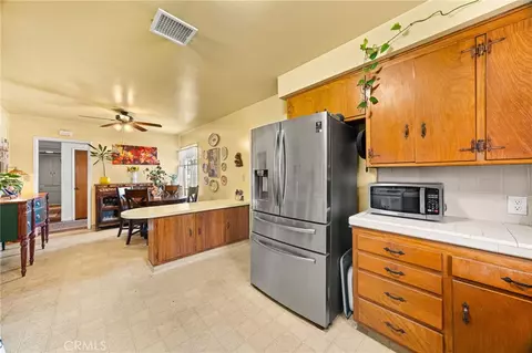 Kitchen - 1521 S 3rd Ave, Arcadia, CA 91006 photo 3 of 4