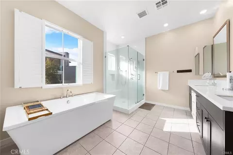 Bath - 115 Frame, Irvine, CA 92618 photo 2 of 3