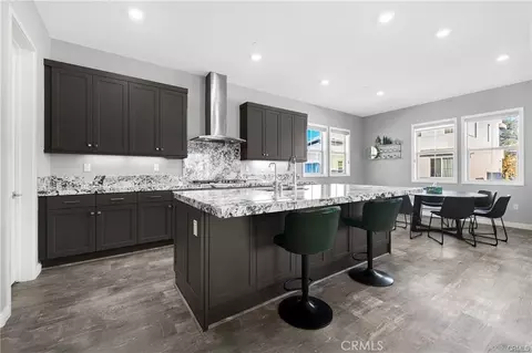 Kitchen - 115 Frame, Irvine, CA 92618 photo 2 of 5