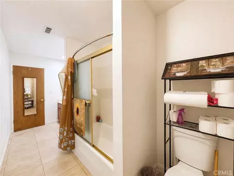 Bath - 18289 Northstar, Riverside, CA 92508 photo 3 of 4