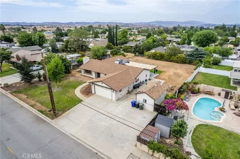 View/Area - 12806 7th, Yucaipa, CA 92399 photo 1 of 6