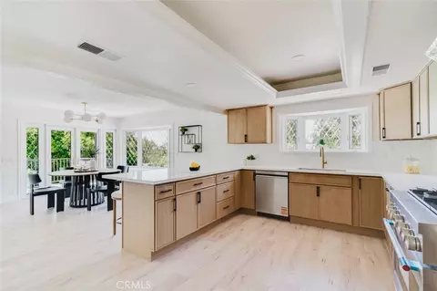 Kitchen - 142 Crescent Glen Dr, Glendora, CA 91741 photo 4 of 4