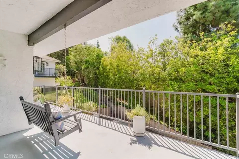 Exterior - 142 Crescent Glen Dr, Glendora, CA 91741 photo 4 of 10