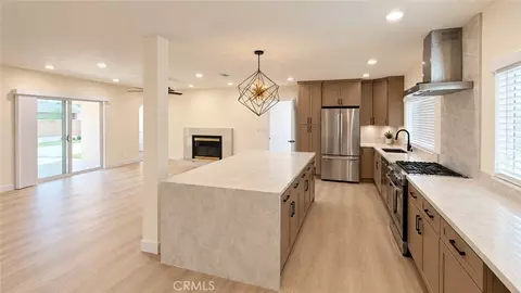 5737 Riverside Ave, Rialto, CA 92377
