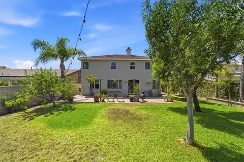 Exterior - 7245 Andrea, Fontana, CA 92336 photo 4 of 10