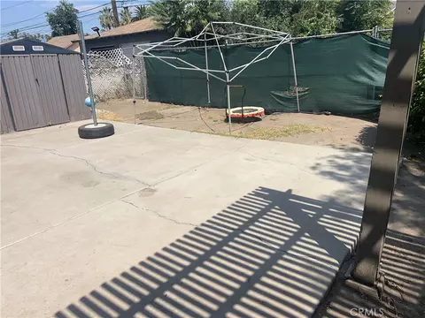 210 E 9th, San Bernardino, CA 92410 photo 8