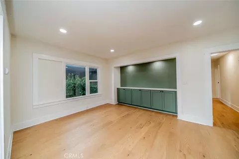 Living - 4474 Highland Pl, Riverside, CA 92506 photo 5 of 5