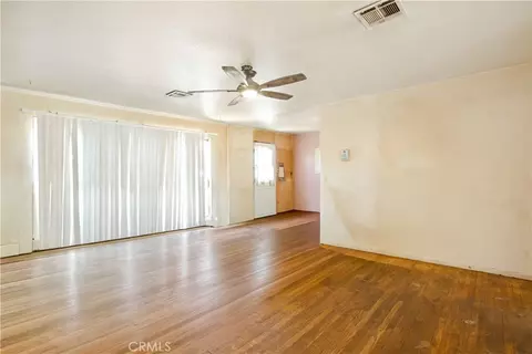 Living - 17292 Owen St, Fontana, CA 92335 photo 2 of 3