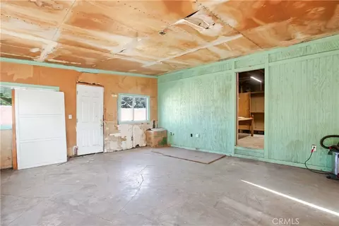 Other - 17292 Owen St, Fontana, CA 92335 photo 4 of 6