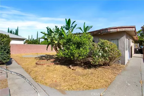 Exterior - 17292 Owen St, Fontana, CA 92335 photo 5 of 7