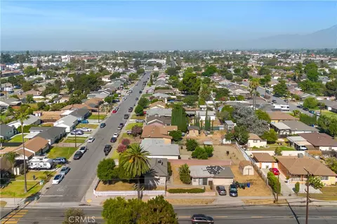 View/Area - 17292 Owen St, Fontana, CA 92335 photo 2 of 5
