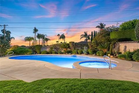 Exterior - 878 W Buffington St, Upland, CA 91784 photo 7 of 7