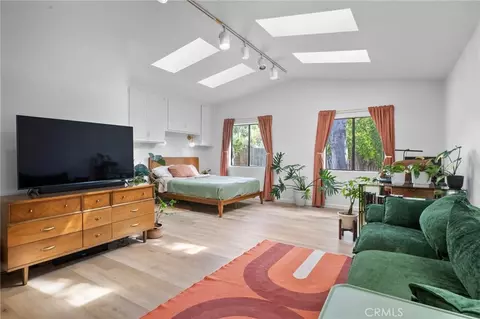 Bedroom - 414 Via Vista Dr, Redlands, CA 92373 photo 1 of 4