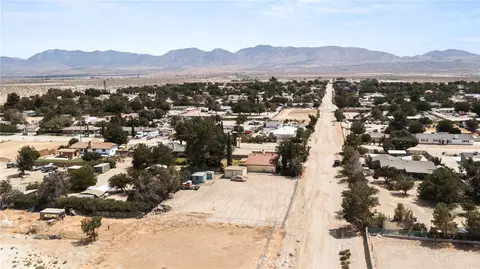 View/Area - 36904 103rd E, Littlerock, CA 93543 photo 7 of 8