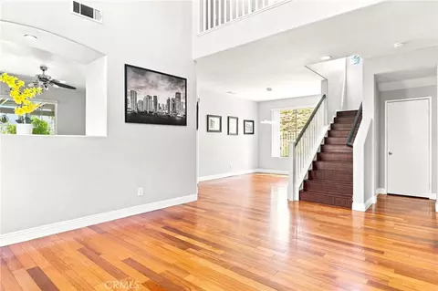 Living - 17892 Spring Hl, Riverside, CA 92503 photo 1 of 10