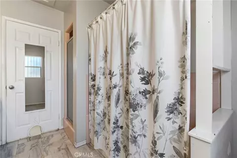 Bath - 10731 Wright, South Gate, CA 90280 photo 3 of 5