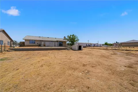 Exterior - 18358 Catalpa, Hesperia, CA 92345 photo 5 of 6