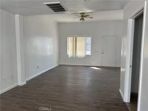 Living - 451 W Yermo, Yermo, CA 92398 photo 2 of 3