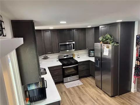 Kitchen - 1504 Eucalyptus, Highland, CA 92346 photo 2 of 2