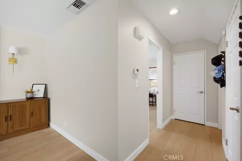Entry Way - 2253 Jasmine Ave, Upland, CA 91784 photo 6 of 8