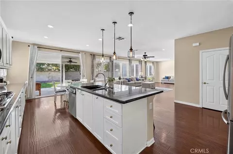 Entry Way - 7092 Leighton Dr, Eastvale, CA 92880 photo 3 of 5