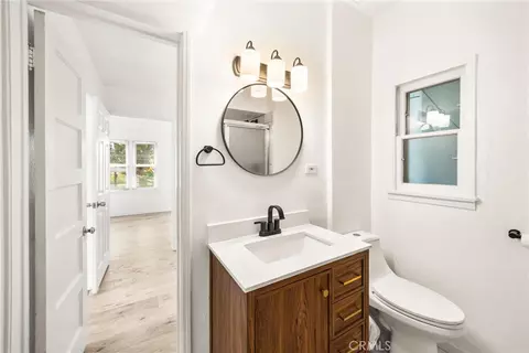 Bath - 243 G St, Upland, CA 91786 photo 1 of 2