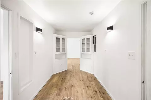 Entry Way - 243 G St, Upland, CA 91786 photo 2 of 3