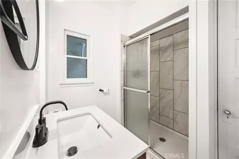 Bath - 243 G St, Upland, CA 91786 photo 2 of 2