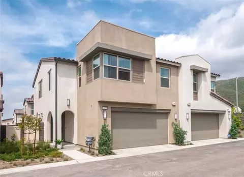 16020 Sunny Ct, Fontana, CA 92336