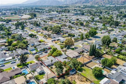 View/Area - 412 S Vecino Ave, Glendora, CA 91741 photo 7 of 9