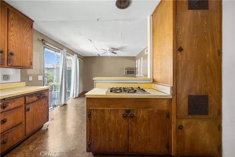 Kitchen - 412 S Vecino Ave, Glendora, CA 91741 photo 6 of 6