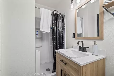 Bath - 8268 Garfield, Riverside, CA 92504 photo 3 of 3