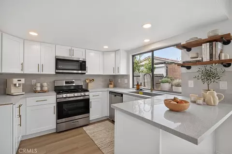 Kitchen - 646 W Home, Rialto, CA 92376 photo 1 of 4