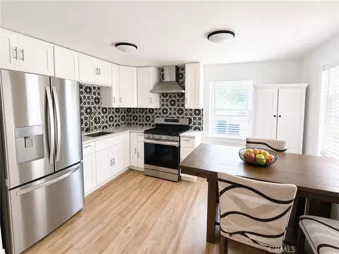 Kitchen - 125 N Date Ave, Rialto, CA 92376 photo 1 of 2