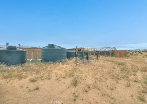 Exterior - 43111 260th E, Lancaster, CA 93535 photo 6 of 6
