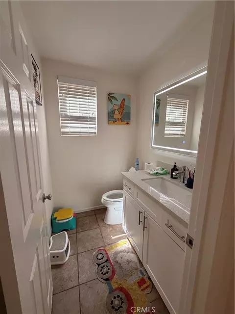 1434 Granada, Perris, CA 92571 photo 4