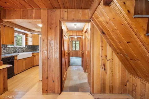 Other - 320 Flower Dr, Lake Arrowhead, CA 92352 photo 13 of 33