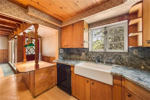 Other - 320 Flower Dr, Lake Arrowhead, CA 92352 photo 6 of 33